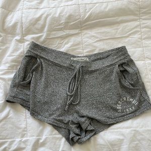 Abercrombie & fitch shorts!